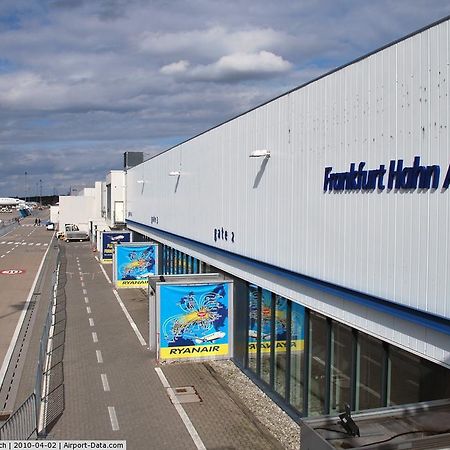 The Venue Frankfurt-Hahn Airport Hirschfeld (Hunsruck) Exterior foto
